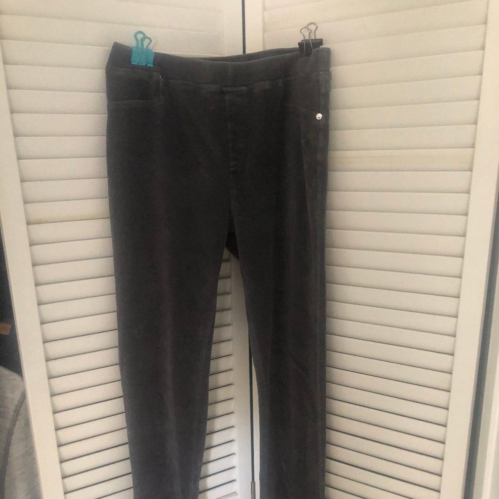 Stretch Corduroy Leggings
